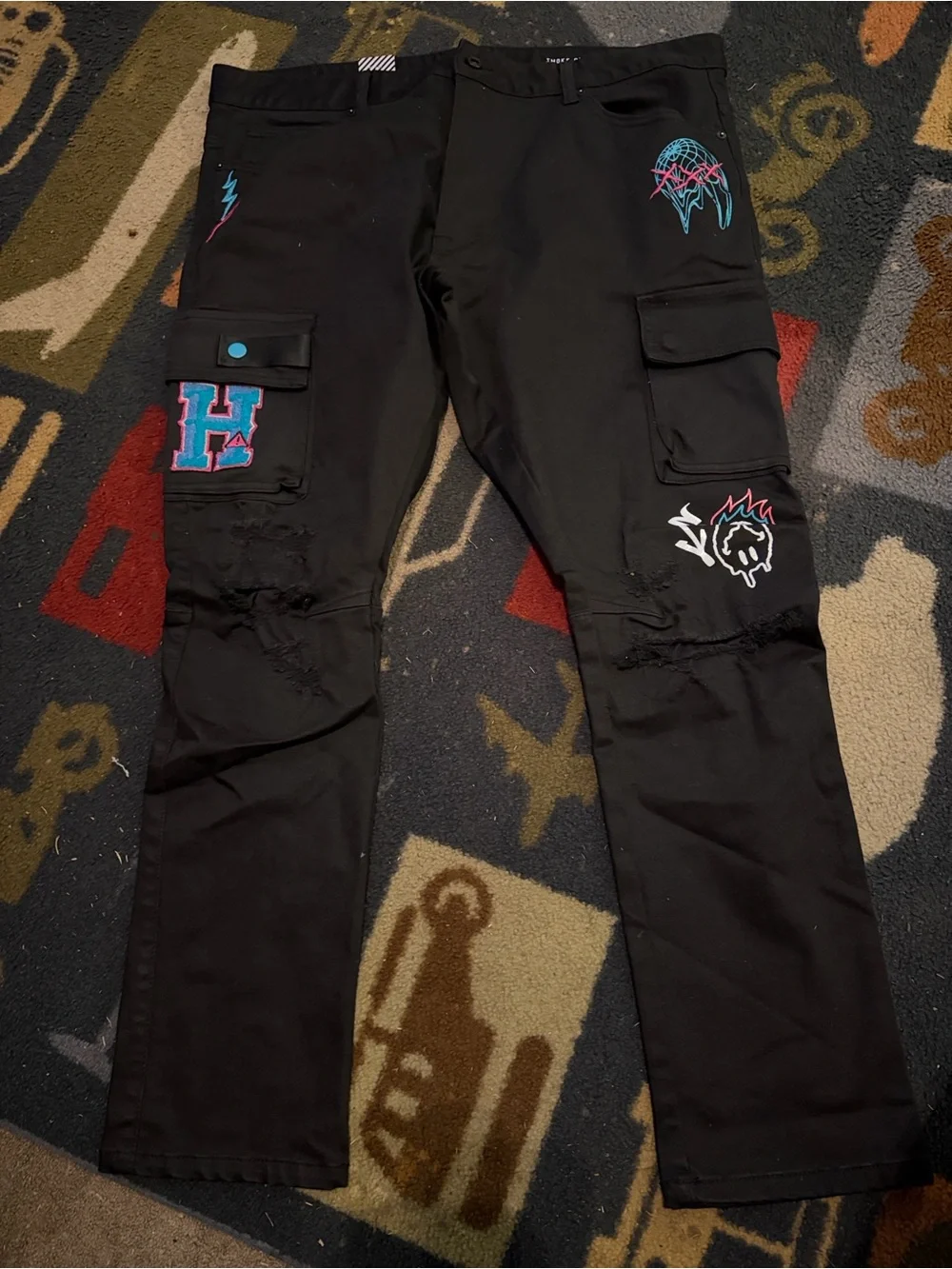 Black Men's Cargo Pants with Graphic Patches